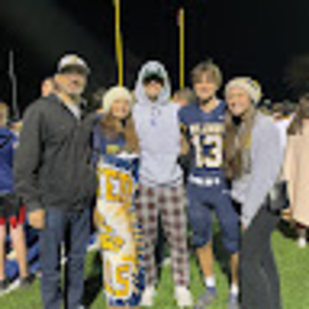 Meet your Posher, Fallon